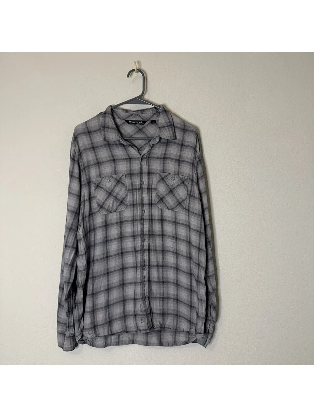 TravisMathew Gray Plaid Button Front Shirt Large Rayon Cotton Lightweight